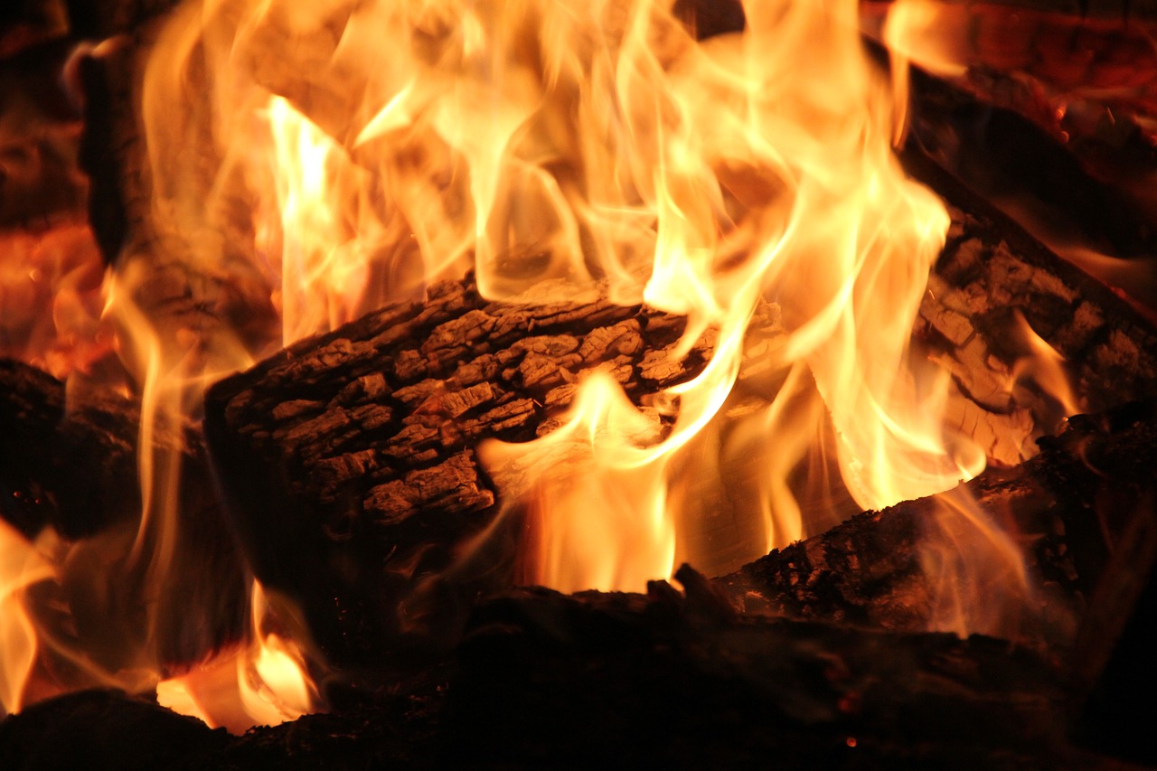 Expert Fireplace Cleaning in Prospect Heights, IL Professional Fireplace Cleaning Services In Prospect Heights Illinois